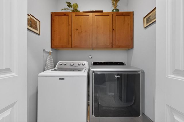 1704 Band Saw Place NW, Albuquerque, NM 87104