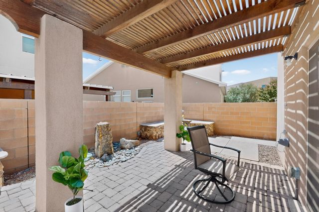 1704 Band Saw Place NW, Albuquerque, NM 87104
