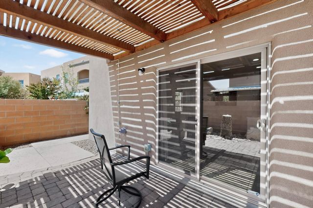 1704 Band Saw Place NW, Albuquerque, NM 87104
