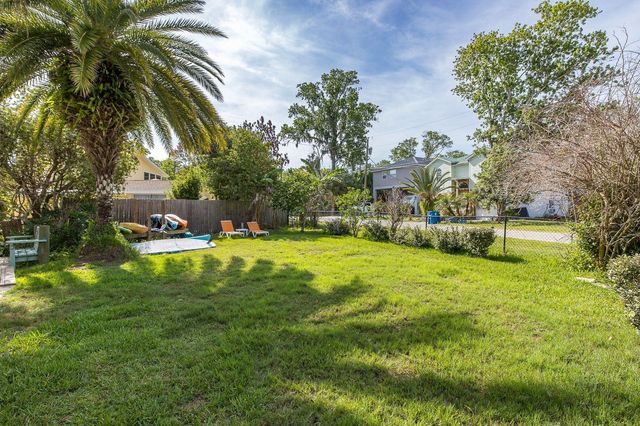 5473 DARLENE STREET, Weeki Wachee, FL 34607