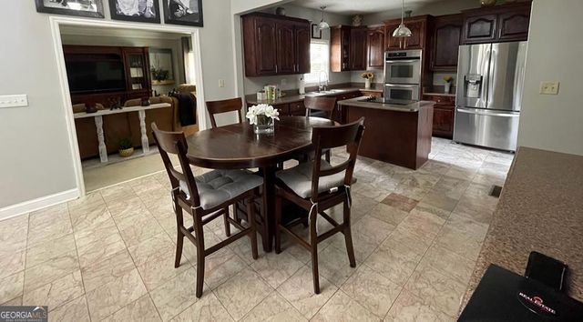 1610 Lily Pond Road, Albany, GA 31701