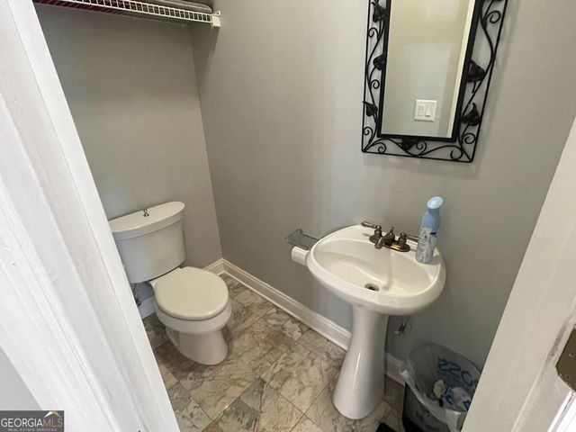 1610 Lily Pond Road, Albany, GA 31701