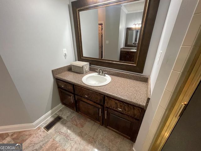 1610 Lily Pond Road, Albany, GA 31701