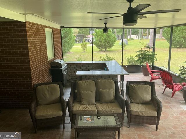 1610 Lily Pond Road, Albany, GA 31701