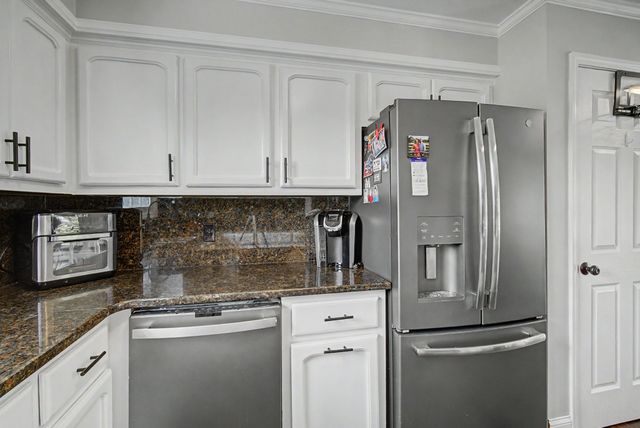 356 Lee Rd, Cottontown, TN 37048