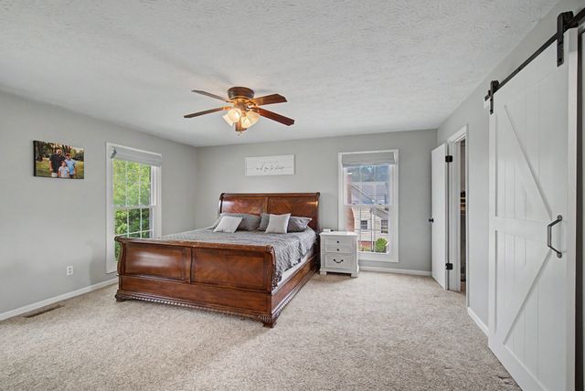 356 Lee Rd, Cottontown, TN 37048