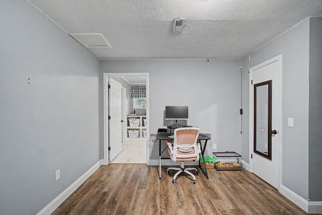 356 Lee Rd, Cottontown, TN 37048