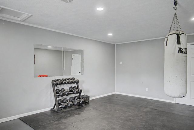 356 Lee Rd, Cottontown, TN 37048