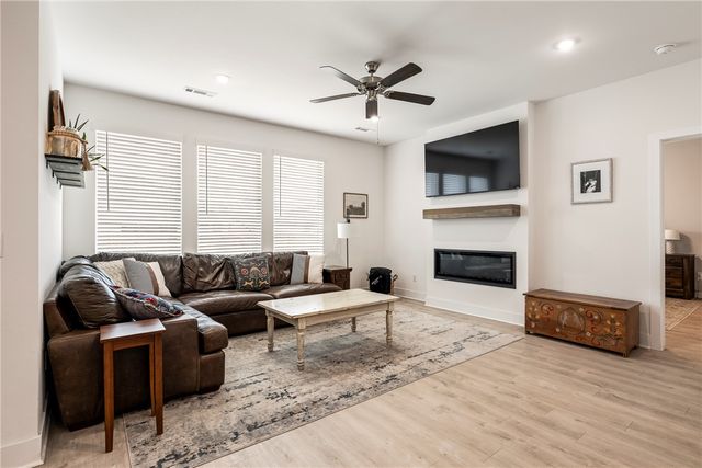 2000 Hahn Street, Pea Ridge, AR 72751