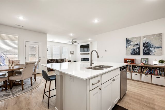 2000 Hahn Street, Pea Ridge, AR 72751