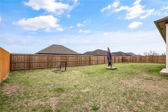 2000 Hahn Street, Pea Ridge, AR 72751