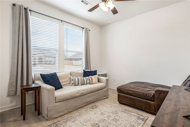 2000 Hahn Street, Pea Ridge, AR 72751