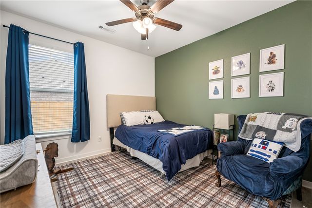 2000 Hahn Street, Pea Ridge, AR 72751