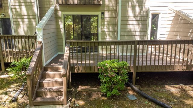 250 S Estes Drive Apt 81, Chapel Hill, NC 27514