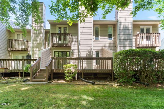 250 S Estes Drive Apt 81, Chapel Hill, NC 27514