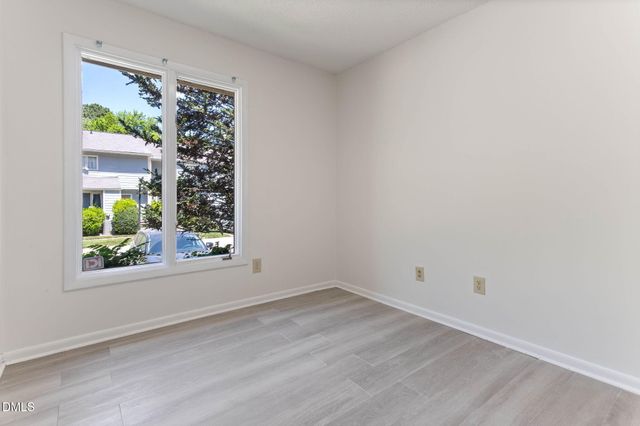 250 S Estes Drive Apt 81, Chapel Hill, NC 27514