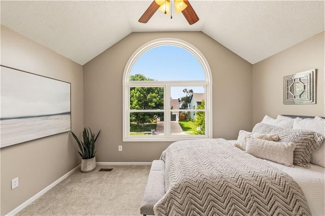 13939 W 150 Terrace, Olathe, KS 66062