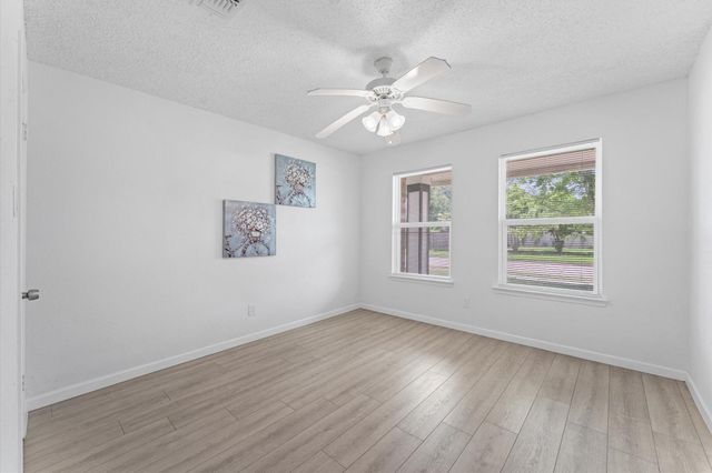 11335 Bayou Place Lane, Houston, TX 77099