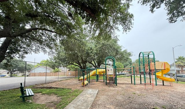 11335 Bayou Place Lane, Houston, TX 77099