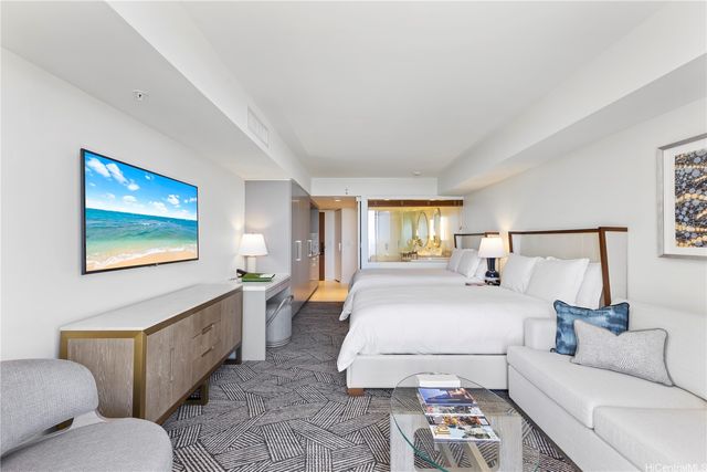 383 KALAIMOKU Street 2012, Honolulu, HI 96815