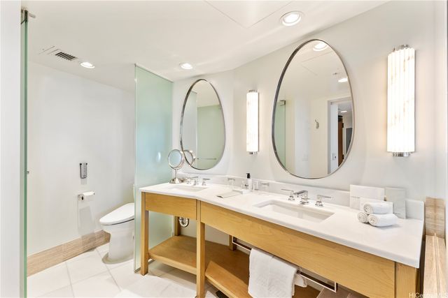 383 KALAIMOKU Street 2012, Honolulu, HI 96815