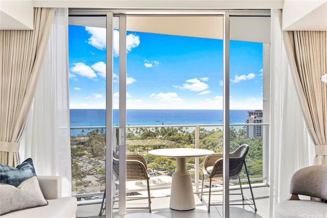 383 KALAIMOKU Street 2012, Honolulu, HI 96815