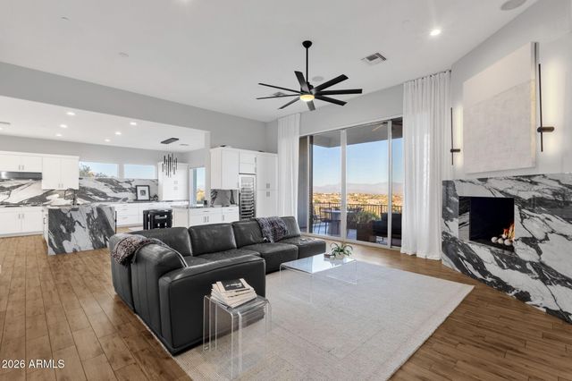 10827 N SONORA Vista, Fountain Hills, AZ 85268