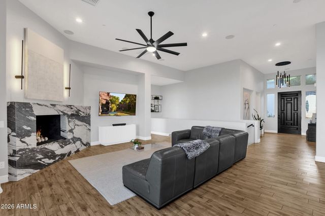 10827 N SONORA Vista, Fountain Hills, AZ 85268