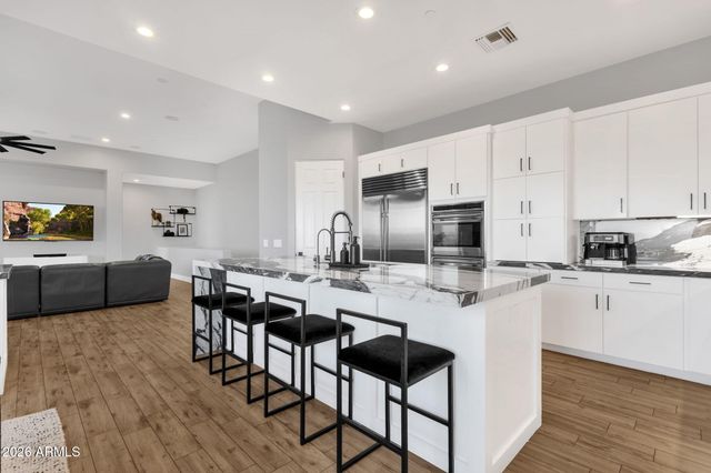 10827 N SONORA Vista, Fountain Hills, AZ 85268