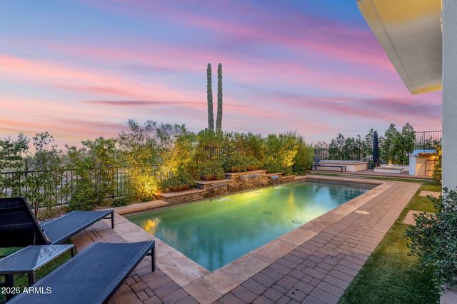 10827 N SONORA Vista, Fountain Hills, AZ 85268