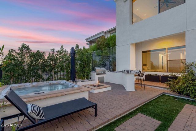 10827 N SONORA Vista, Fountain Hills, AZ 85268