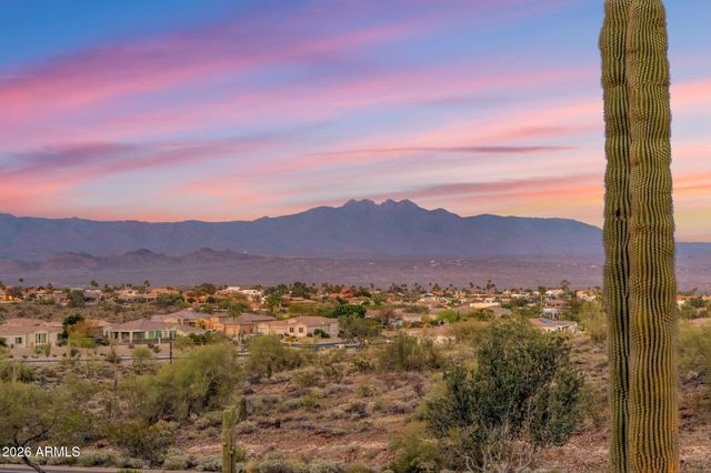 10827 N SONORA Vista, Fountain Hills, AZ 85268