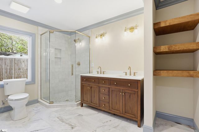 4 Wembley Road, Greenville, SC 29607