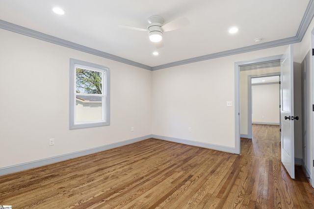 4 Wembley Road, Greenville, SC 29607