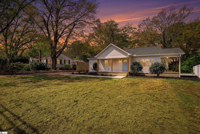 4 Wembley Road, Greenville, SC 29607