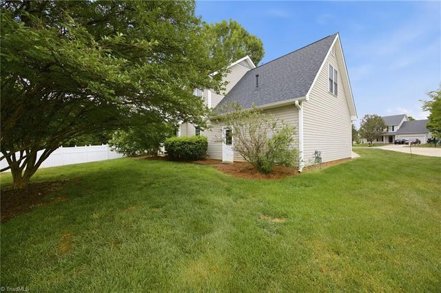 3659 Canopy Oak Court, High Point, NC 27265