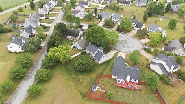 3659 Canopy Oak Court, High Point, NC 27265