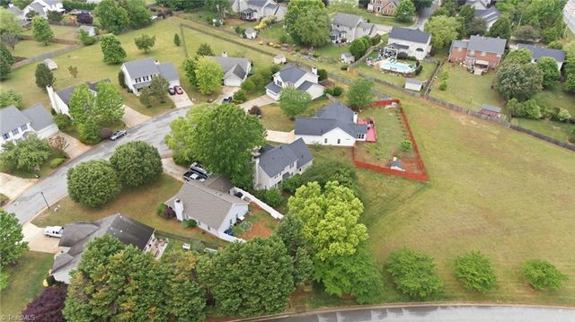 3659 Canopy Oak Court, High Point, NC 27265