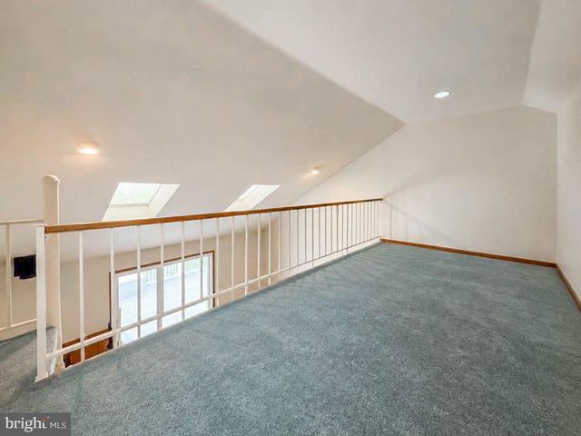 29 ADDINGTON DR, Feasterville Trevose, PA 19053