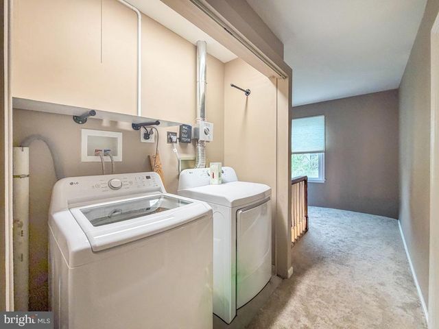 29 ADDINGTON DR, Feasterville Trevose, PA 19053
