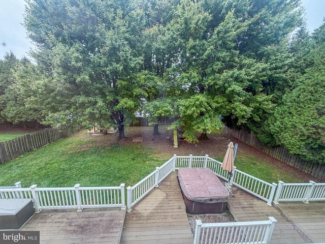 29 ADDINGTON DR, Feasterville Trevose, PA 19053