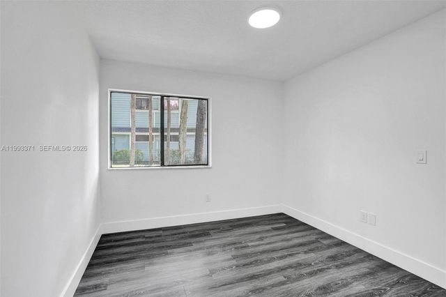 1818 Adventure Pl, North Lauderdale, FL 33068