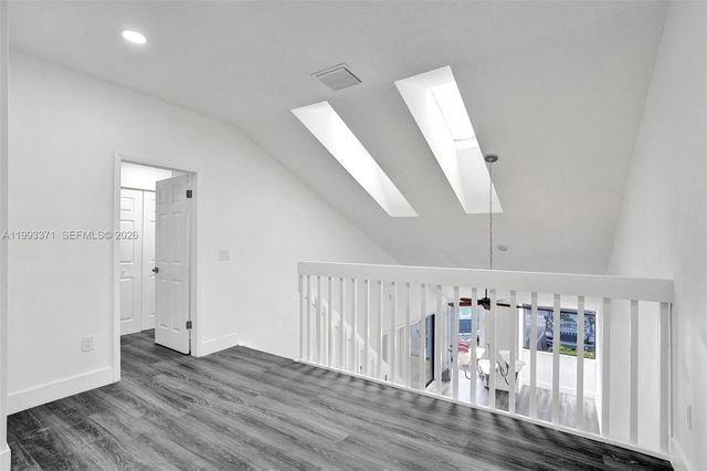 1818 Adventure Pl, North Lauderdale, FL 33068