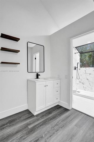 1818 Adventure Pl, North Lauderdale, FL 33068