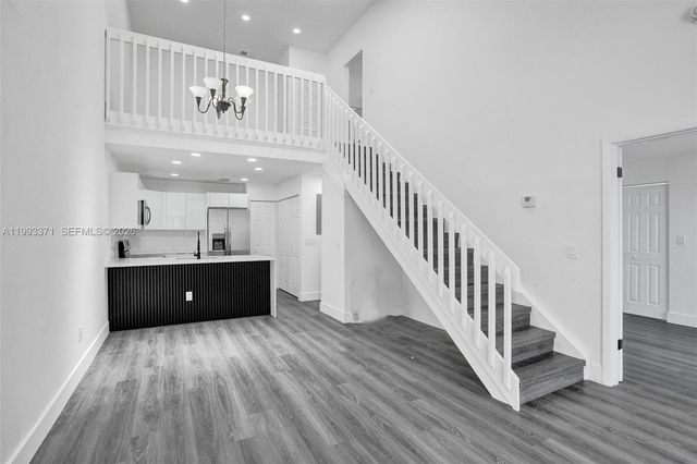 1818 Adventure Pl, North Lauderdale, FL 33068