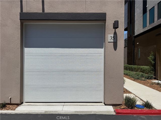 35 Bigsby Drive, Stanton, CA 90680