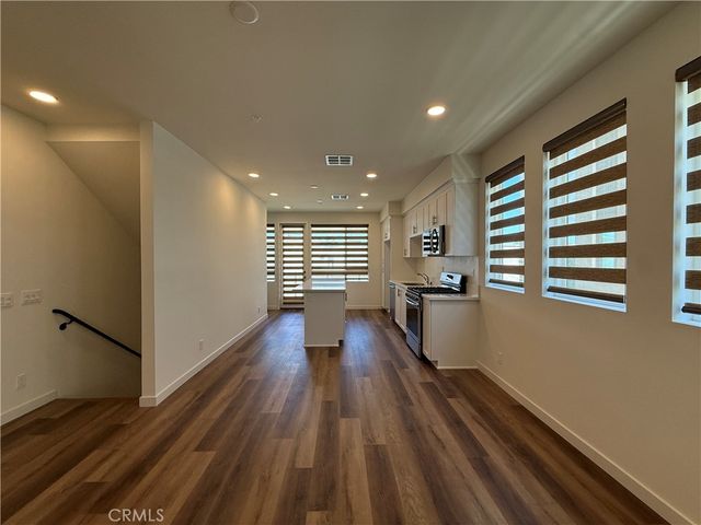 35 Bigsby Drive, Stanton, CA 90680