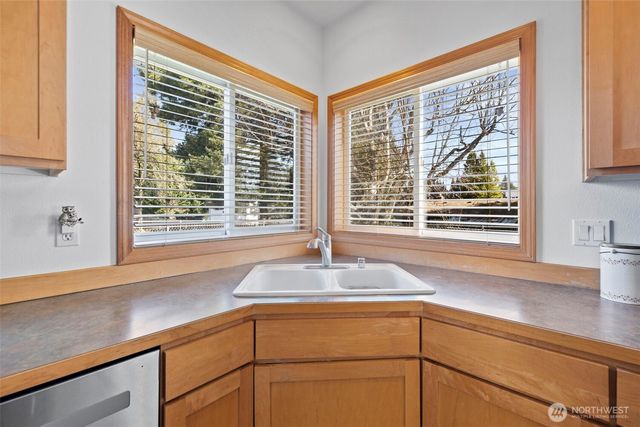 1496 Aberdeen Avenue NE, Renton, WA 98056