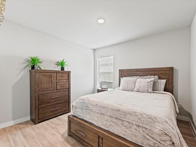 8635 Jetty Glen Drive, Cypress, TX 77433