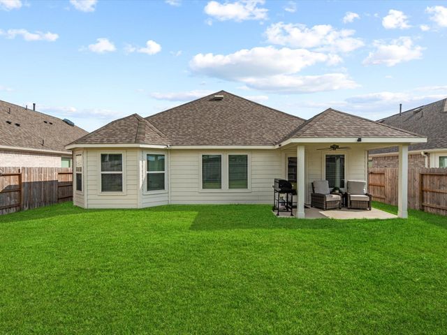 8635 Jetty Glen Drive, Cypress, TX 77433